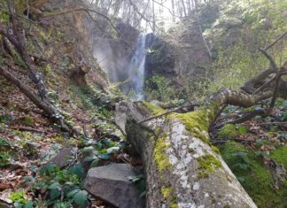 Водопадите на Беласица – Мангъро