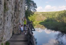 Екопътека по река Златна Панега край Луковит