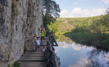 Екопътека по река Златна Панега край Луковит