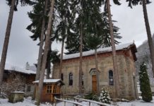 Кокалянски манастир през зимата