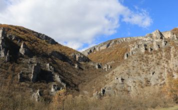 Земенски манастир и Земенски пролом