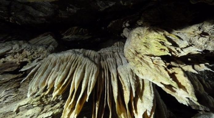 Дяволското гърло и Ягодинската пещера