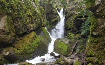 Водопадите в планина Беласица – Ляшнишки водопад