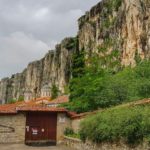 Тайната пътечка до патриаршески манастир "Св. Троица" край Велико Търново