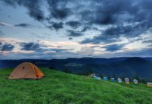На палатка в с. Орцево – най-високото село на Балканите