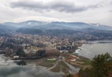 Панорамна пътека край Панчеревското езеро – кратко раздвижване през всички сезони Панчеревското езеро