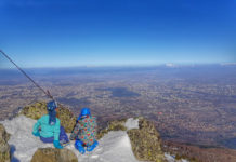 Зимни красоти и екшън – с деца до връх Камен дел