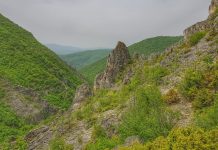 Каньонът на река Шегава + 360 VR видео Каньонът на река Шегава