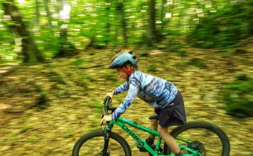 Кино-център Бояна – Копитото – „Кривата“ пътека